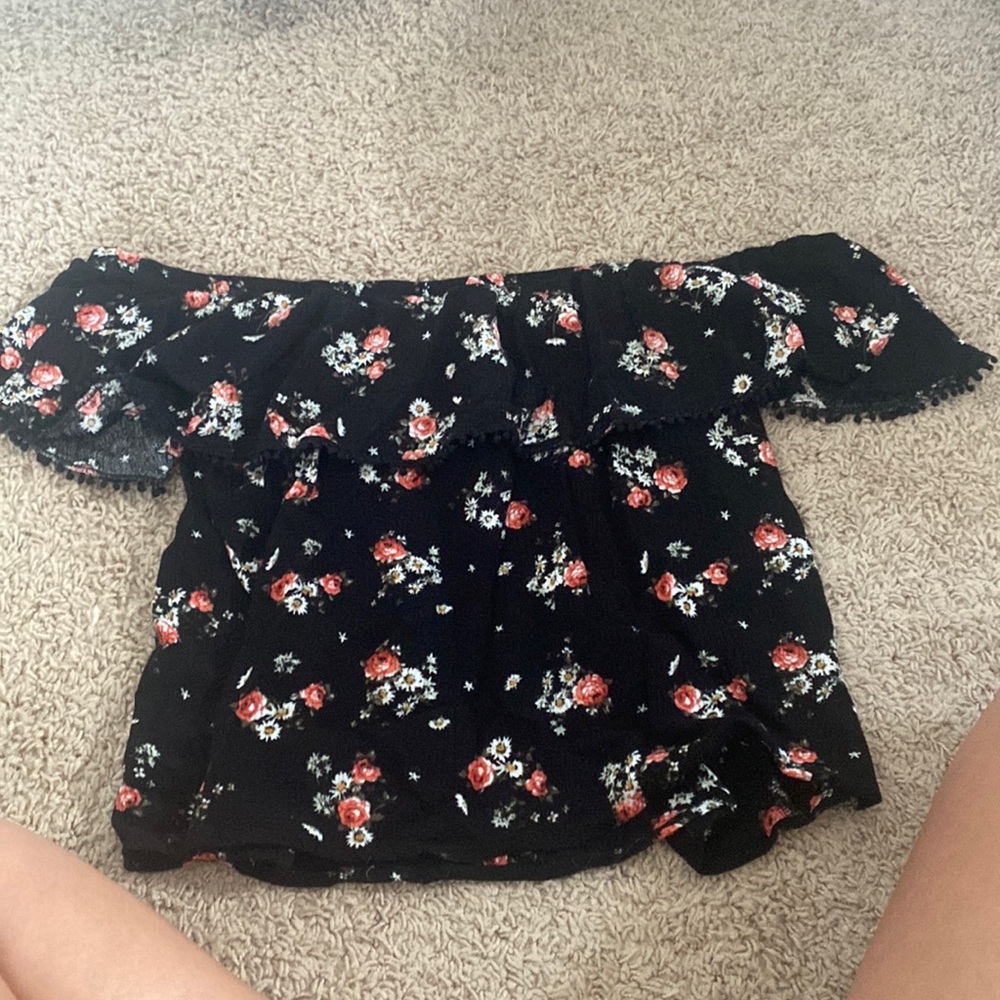 Womens off the shoulder floral top